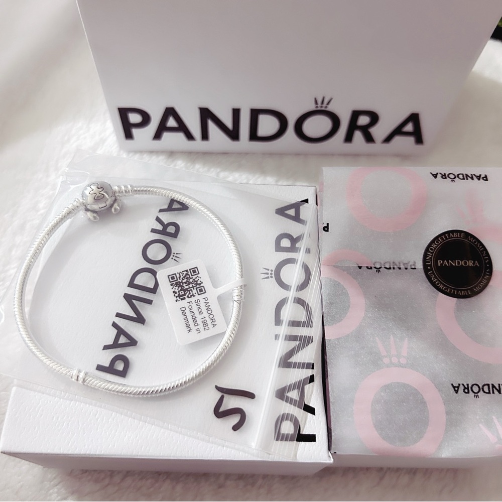 PANDORA Disney Stitch Snake Chain Bracelet (21cm|8.3”) w/box - Picture 9 of 11